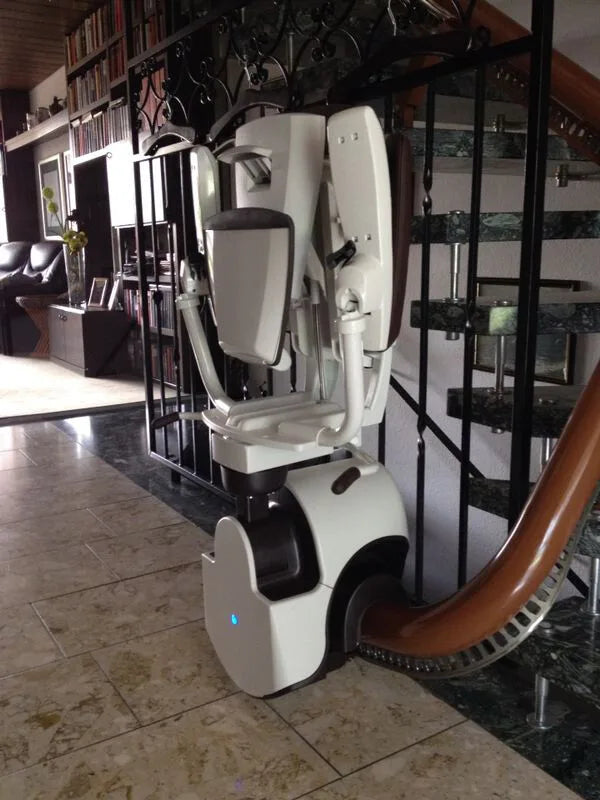 ThyssenKrupp Flow2 Treppenlift – Gebraucht