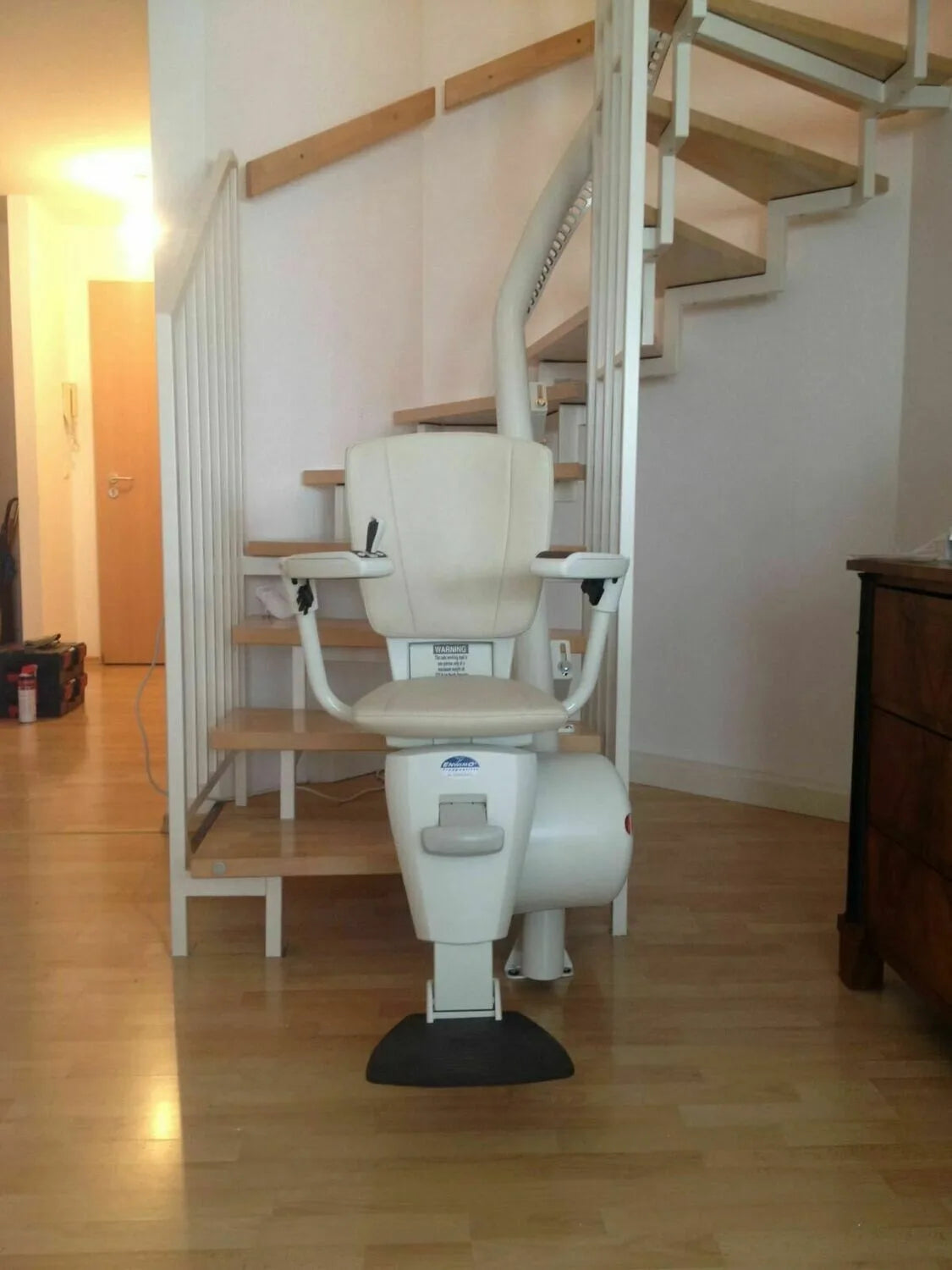 ThyssenKrupp Flow2 Treppenlift – Gebraucht