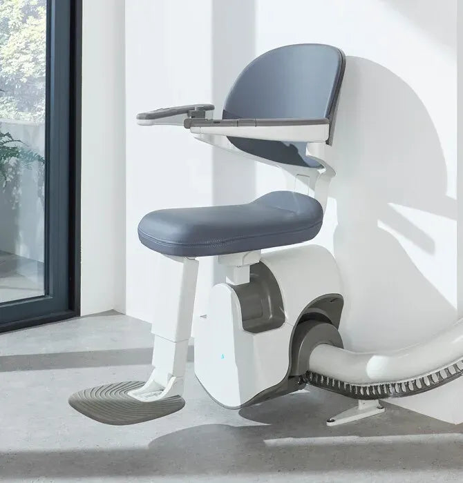 Treppenlift Flow X – neu – bis 125 kg