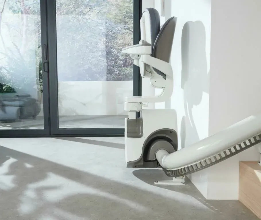Treppenlift Flow X – neu – bis 125 kg